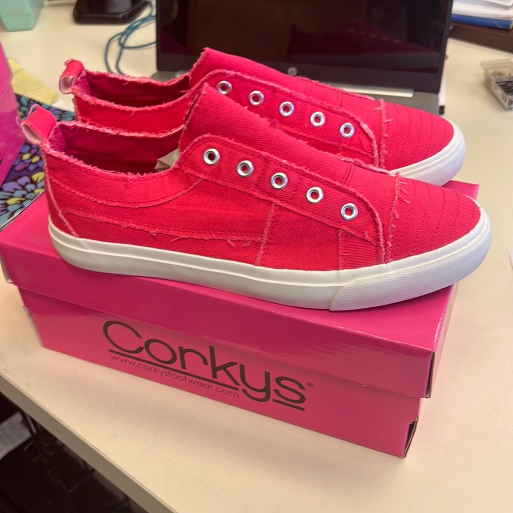 Corkys hot pink babalu shoes